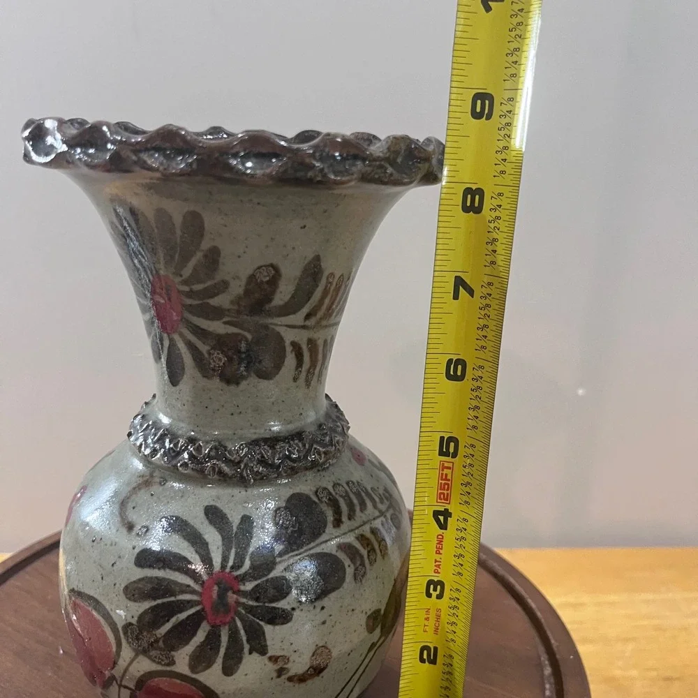 Vtg Tonala Mexican‎ Pottery Vase Hand Painted Deer Floral Scalloped Rim 8.75